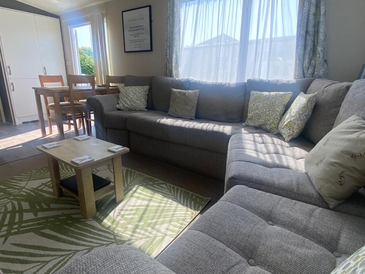Вилла Hot Tub. Countryside. Coast. 5* Patrington Haven Leisure Park, East Yorkshire Экстерьер фото